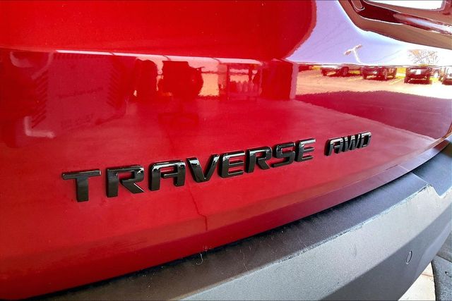 Thumbnail: 2023 Chevrolet Traverse - 7
