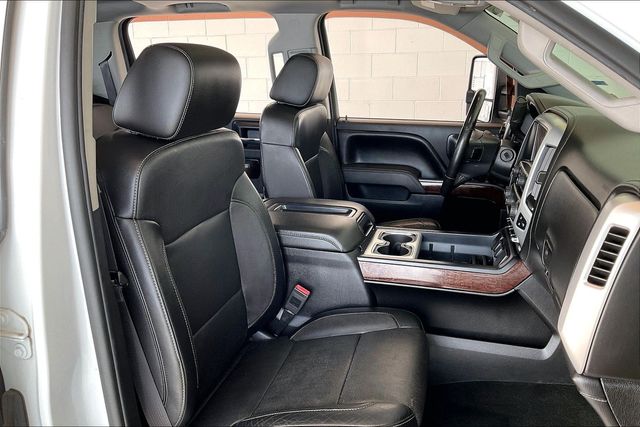 Thumbnail: 2015 GMC Sierra 2500 - 11