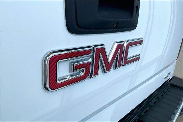 Thumbnail: 2015 GMC Sierra 2500 - 6