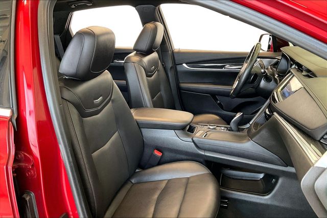Thumbnail: 2022 Cadillac XT5 - 12