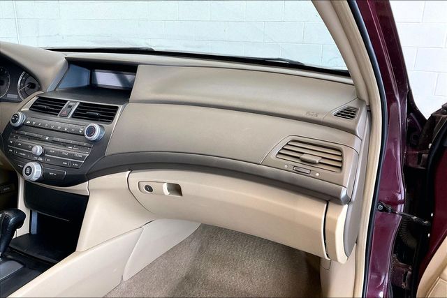 Thumbnail: 2008 Honda Accord - 15