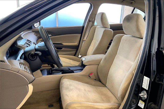 Thumbnail: 2010 Honda Accord - 11