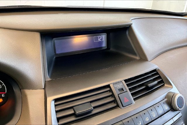 Thumbnail: 2010 Honda Accord - 28
