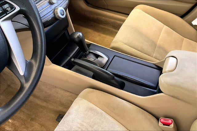 Thumbnail: 2010 Honda Accord - 16