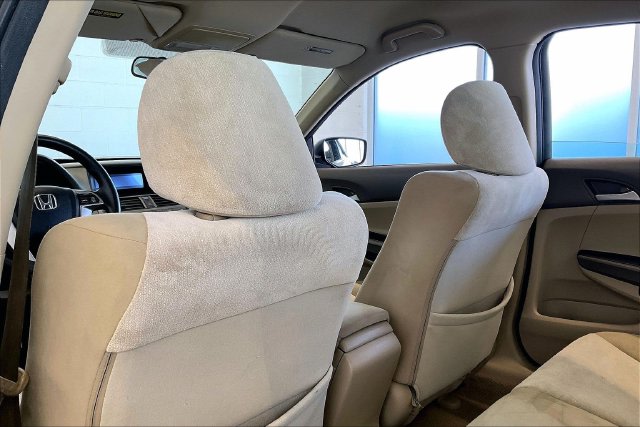 Thumbnail: 2010 Honda Accord - 12