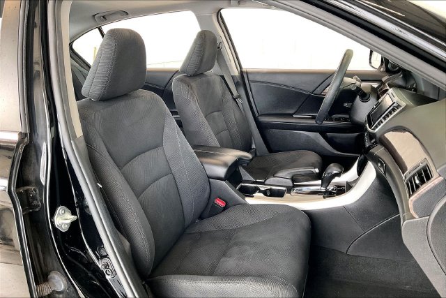 Thumbnail: 2016 Honda Accord - 22
