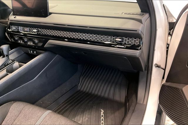 Thumbnail: 2025 Honda Accord - 25