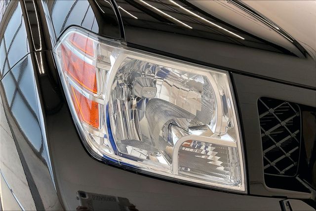 Thumbnail: 2021 Nissan Frontier - 31