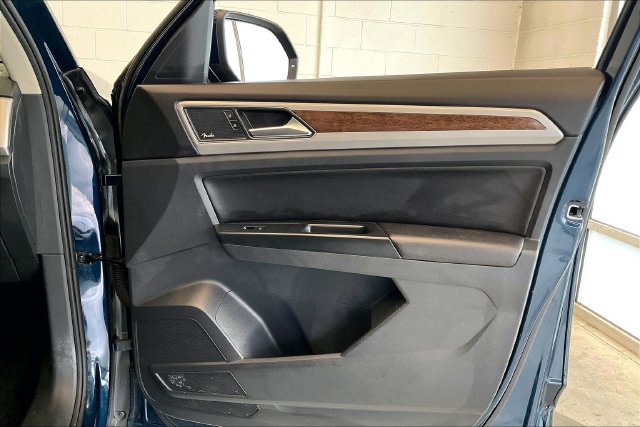 Thumbnail: 2018 Volkswagen Atlas - 30