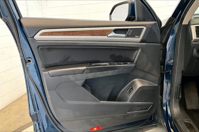 Thumbnail: 2018 Volkswagen Atlas - 29