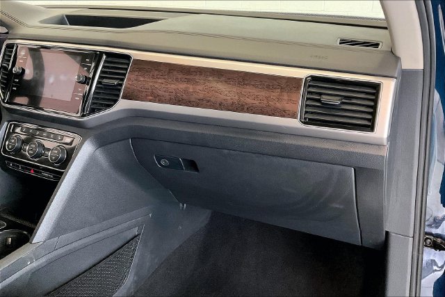 Thumbnail: 2018 Volkswagen Atlas - 24