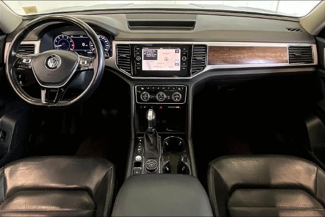 Thumbnail: 2018 Volkswagen Atlas - 10