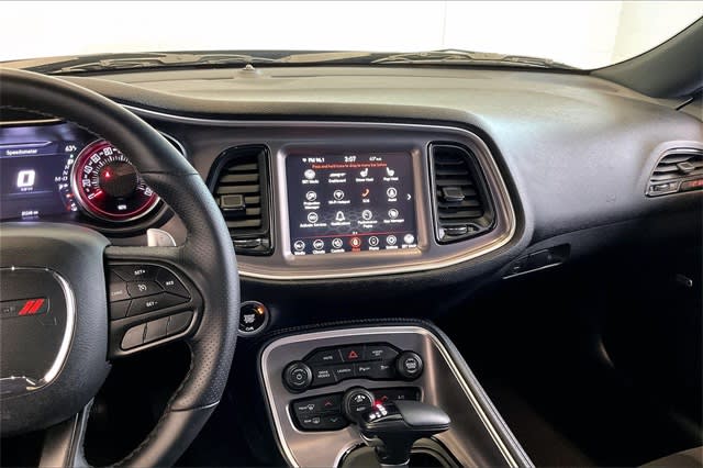 Thumbnail: 2022 Dodge Challenger - 16