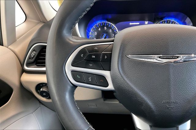 Thumbnail: 2024 Chrysler Pacifica - 26