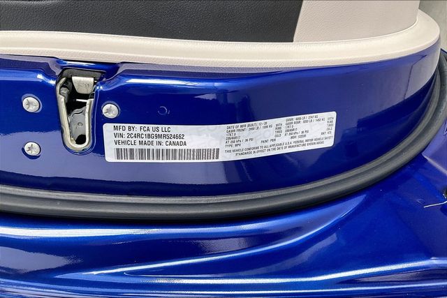 Thumbnail: 2021 Chrysler Pacifica - 19