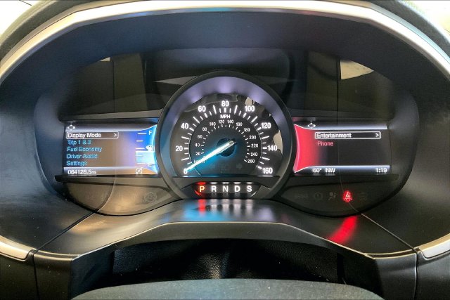 Thumbnail: 2019 Ford Edge - 18