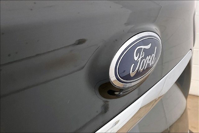 Thumbnail: 2019 Ford Edge - 7