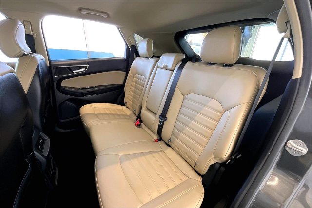 Thumbnail: 2019 Ford Edge - 22