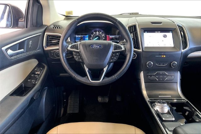 Thumbnail: 2019 Ford Edge - 14