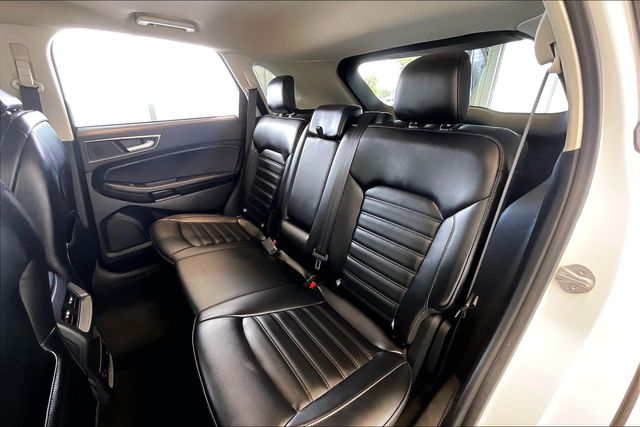 Thumbnail: 2022 Ford Edge - 22
