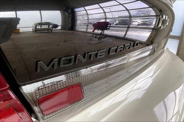 Thumbnail: 1995 Chevrolet Monte Carlo - 33