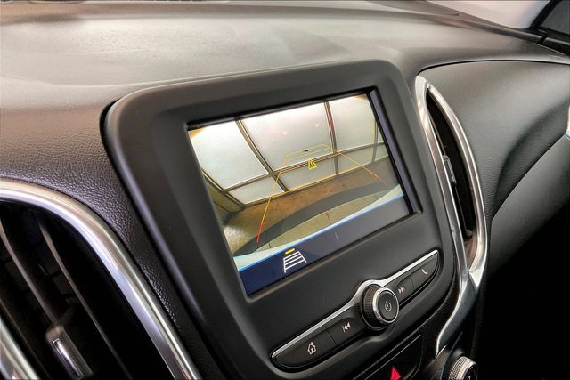 Thumbnail: 2019 Chevrolet Equinox - 16