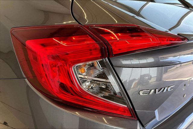 Thumbnail: 2016 Honda Civic - 32