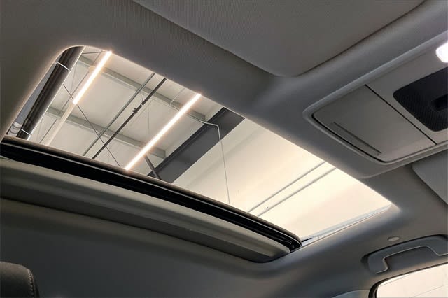 Thumbnail: 2023 Honda CR-V - 33