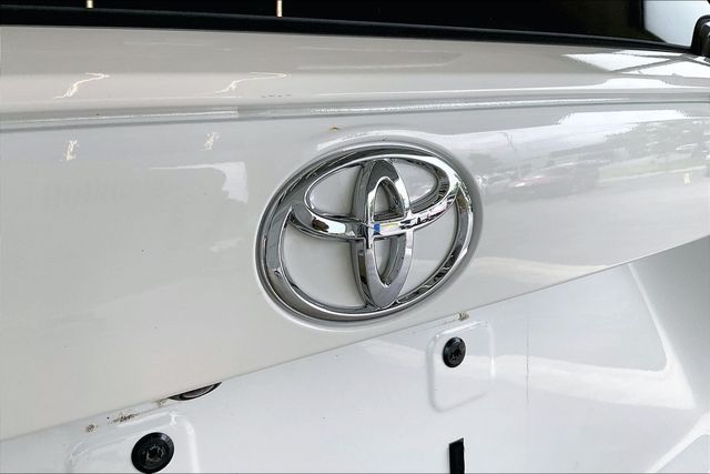 Thumbnail: 2020 Toyota RAV4 - 7