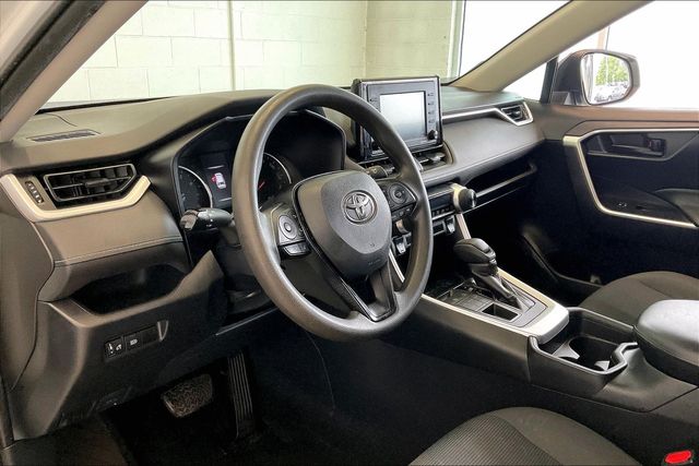 Thumbnail: 2020 Toyota RAV4 - 2