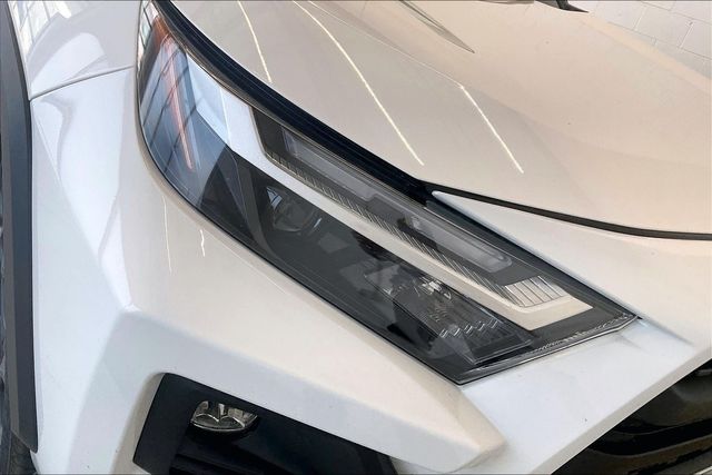 Thumbnail: 2024 Toyota RAV4 - 31