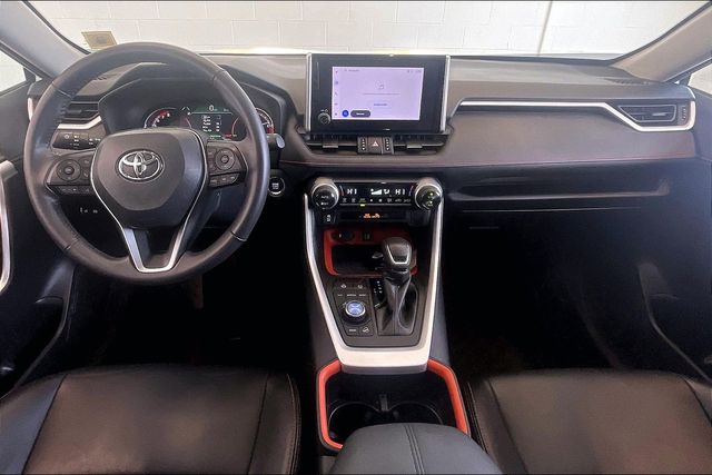 Thumbnail: 2024 Toyota RAV4 - 10
