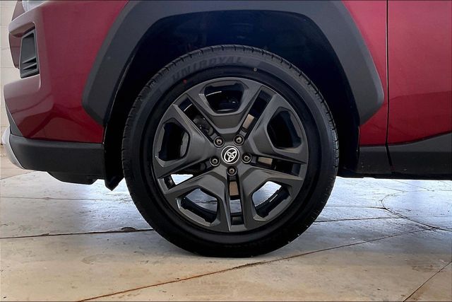 Thumbnail: 2024 Toyota RAV4 - 8