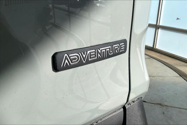 Thumbnail: 2019 Toyota RAV4 - 7