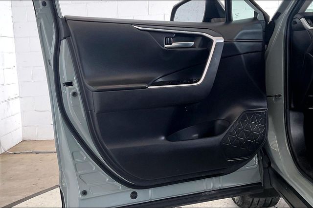 Thumbnail: 2019 Toyota RAV4 - 29