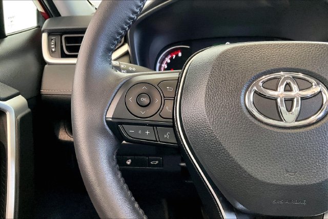 Thumbnail: 2024 Toyota RAV4 - 21