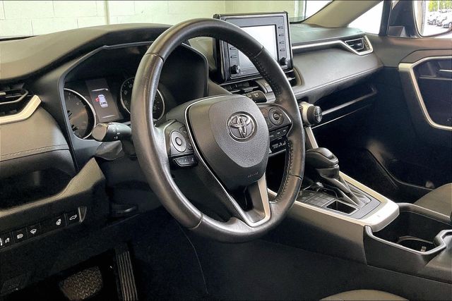 Thumbnail: 2022 Toyota RAV4 - 2