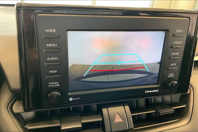 Thumbnail: 2022 Toyota RAV4 - 16