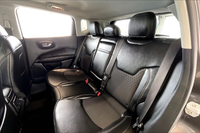 Thumbnail: 2019 Jeep Compass - 21
