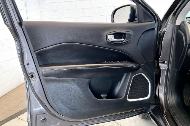 Thumbnail: 2019 Jeep Compass - 29