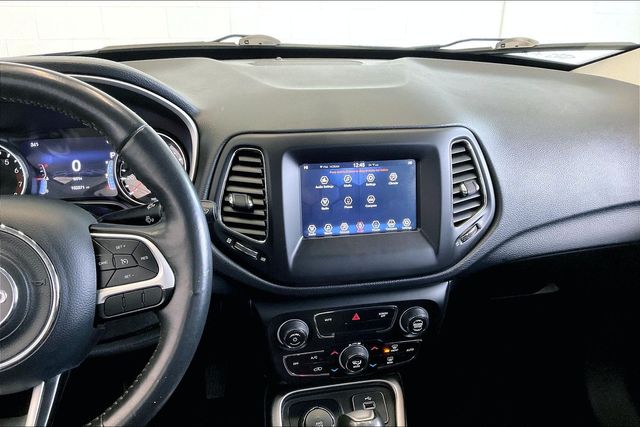 Thumbnail: 2019 Jeep Compass - 14