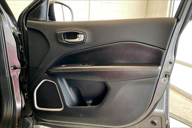 Thumbnail: 2019 Jeep Compass - 29