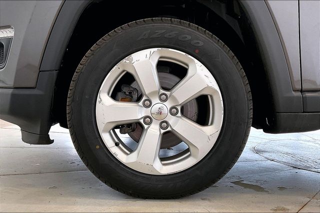 Thumbnail: 2019 Jeep Compass - 8