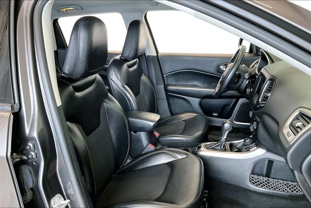 Thumbnail: 2019 Jeep Compass - 11