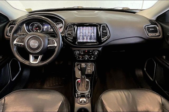 Thumbnail: 2018 Jeep Compass - 10