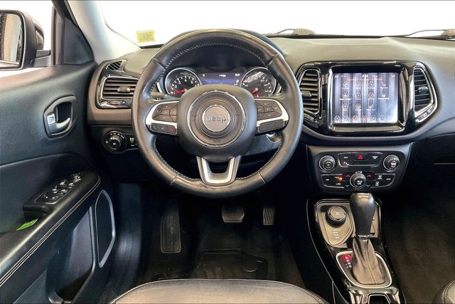 Thumbnail: 2018 Jeep Compass - 14