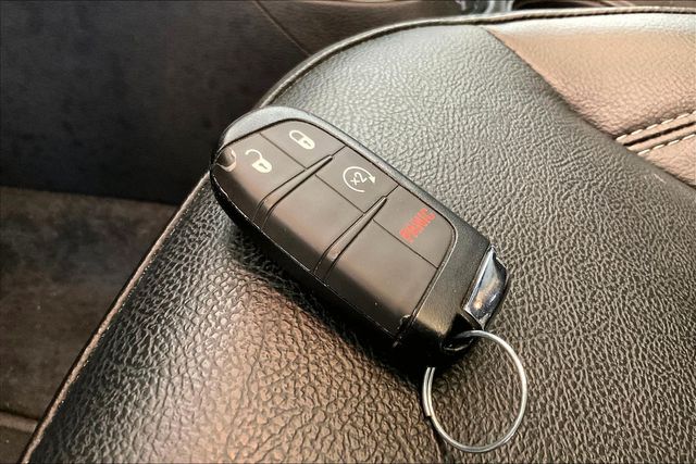 Thumbnail: 2020 Jeep Compass - 18