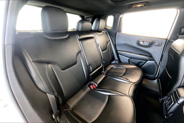 Thumbnail: 2020 Jeep Compass - 23