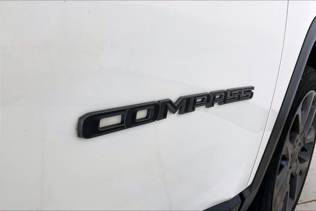 Thumbnail: 2020 Jeep Compass - 7