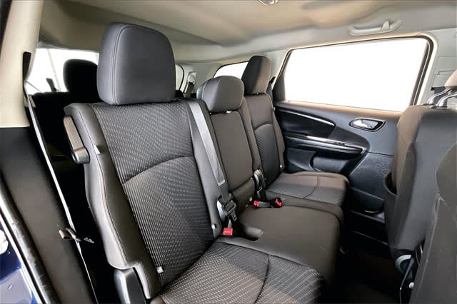 2018 Dodge Journey SE 25